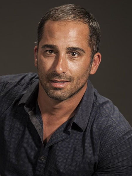  Michael Lanzon